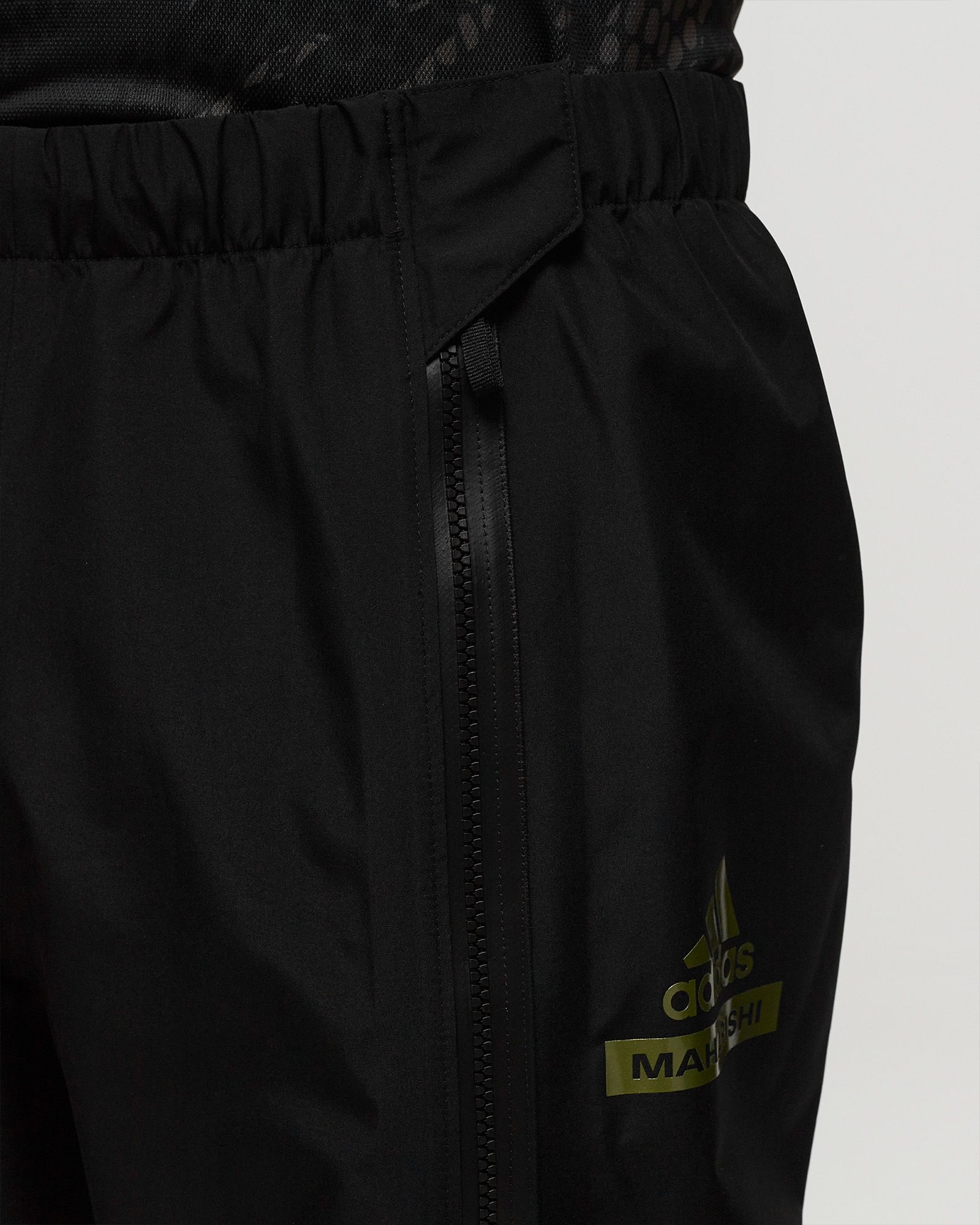 ARSENAL X MAHARISHI GORE-TEX PACLITE PANTS