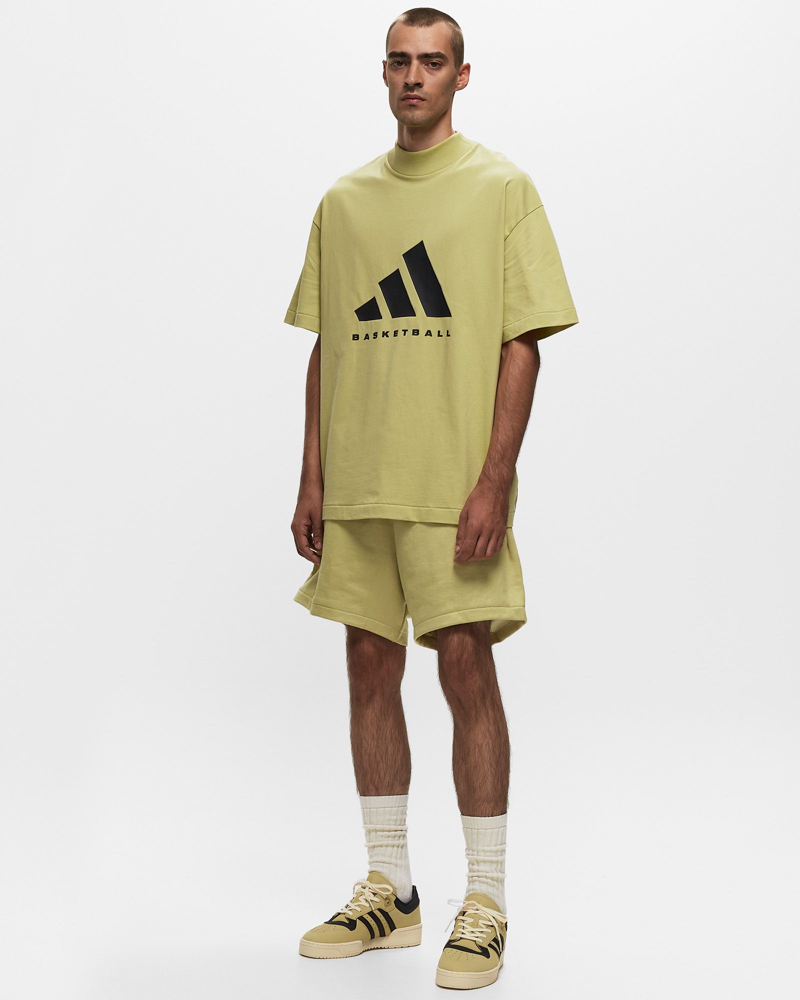 BASKETBALL SUEDED SHORTS