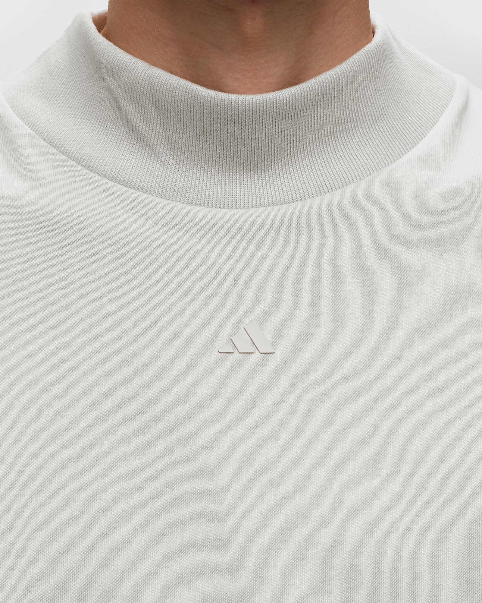 ONE BASKETBALL L/S TEE