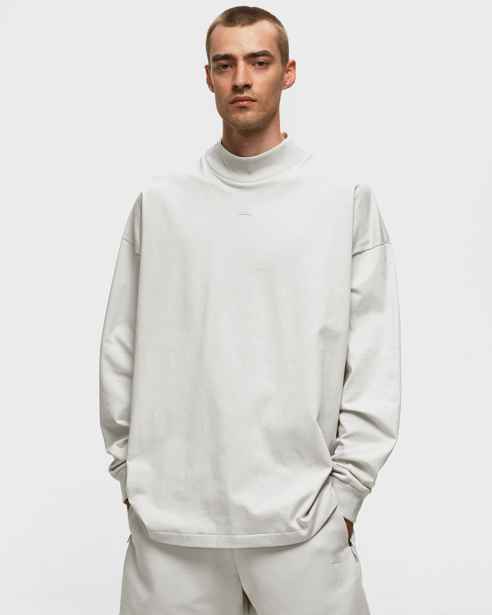 ONE BASKETBALL L/S TEE