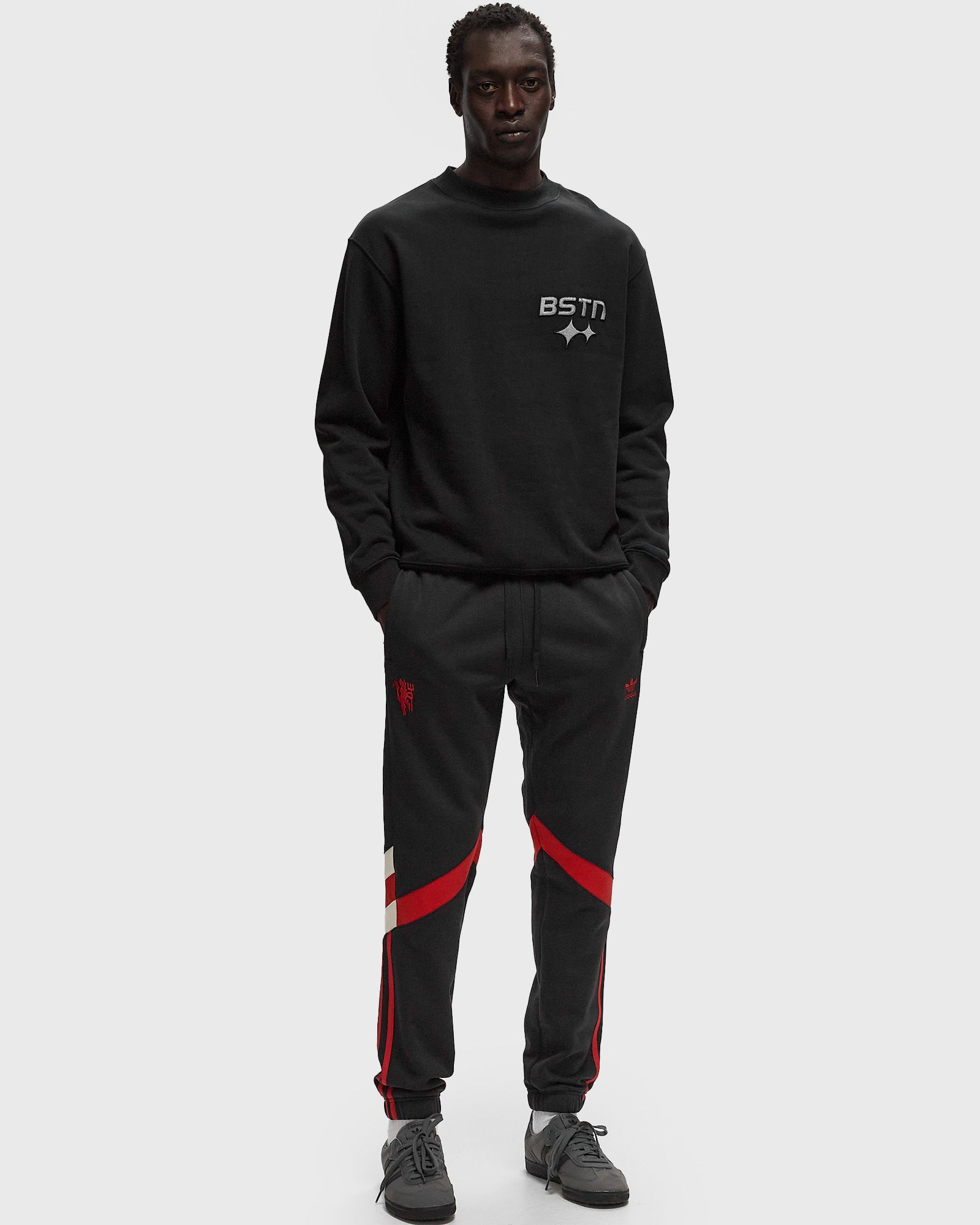 MANCHESTER UNITED ORIGINALS PANTS