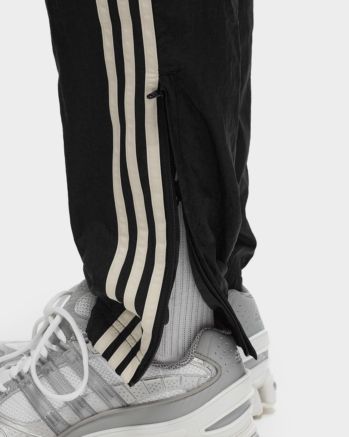 Adidas Manchester United Originals Track Pants Black | BSTN