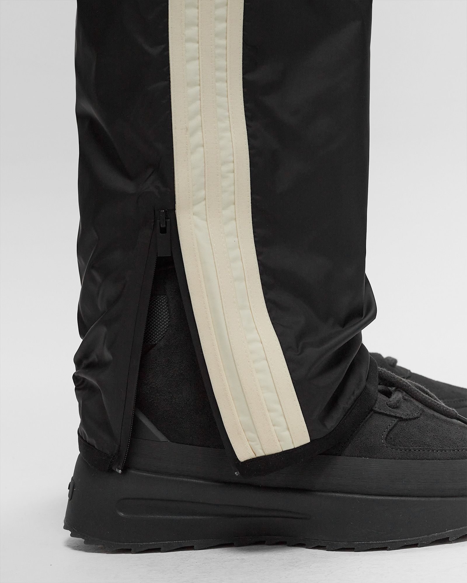 X FEAR OF GOD ATHLETICS PANT