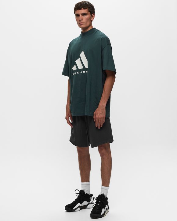 BASKETBALL SHORTS
