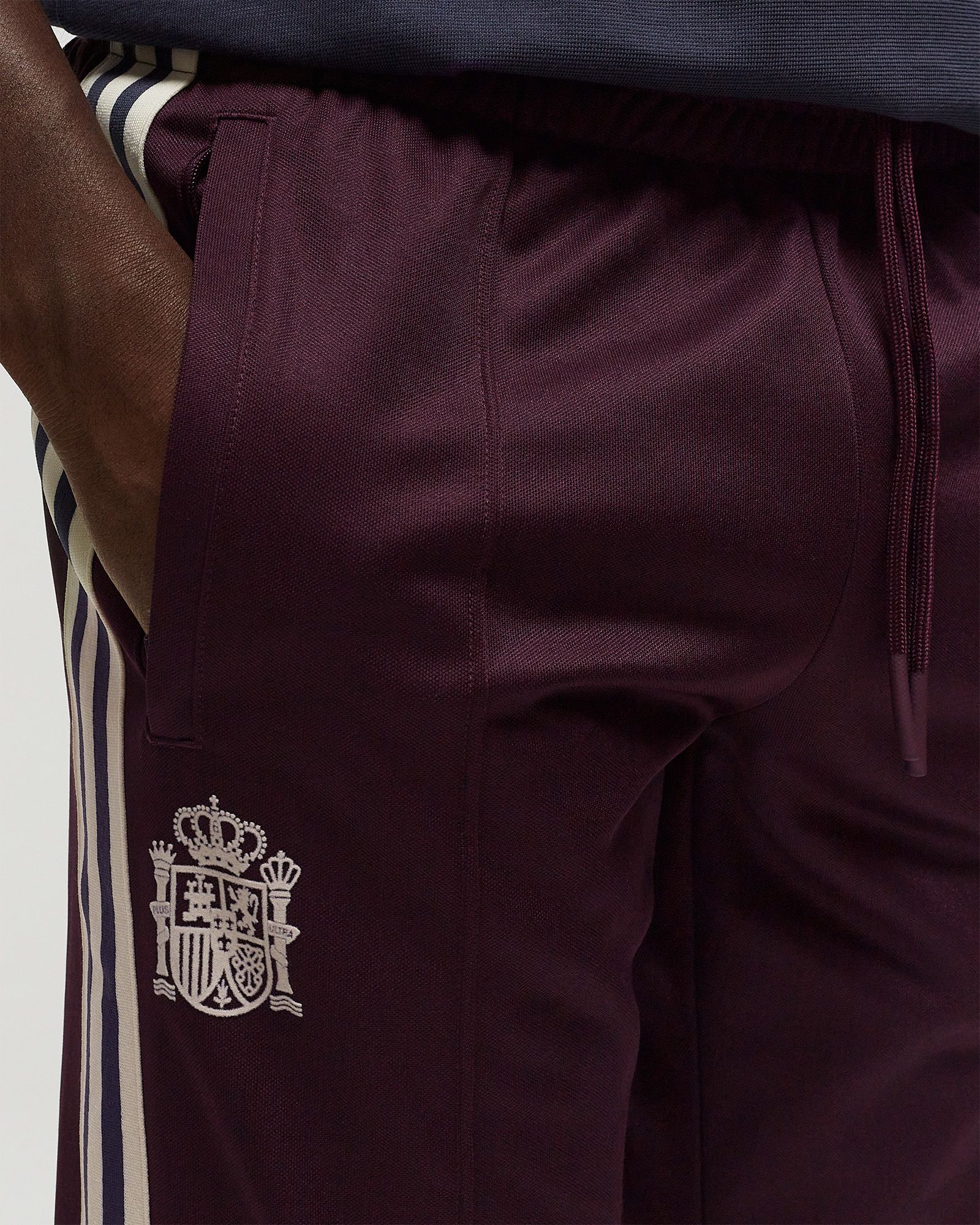 adidas trackpants beckenbauer マルーン M Adidas SPAIN BECKENBAUER TRACK PANTS Purple | BSTN Store