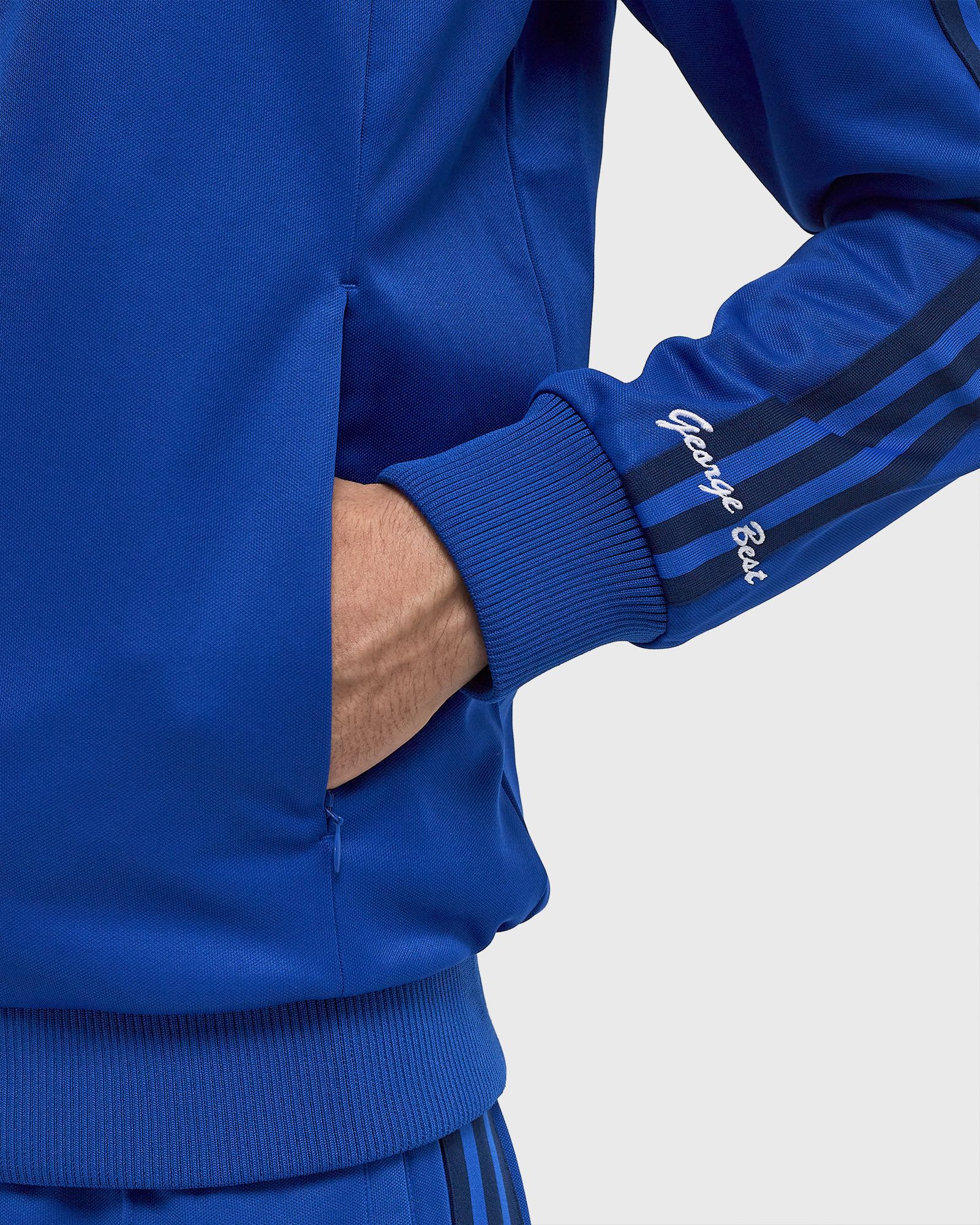 MANCHESTER UNITED GEORGE BEST TRACK TOP