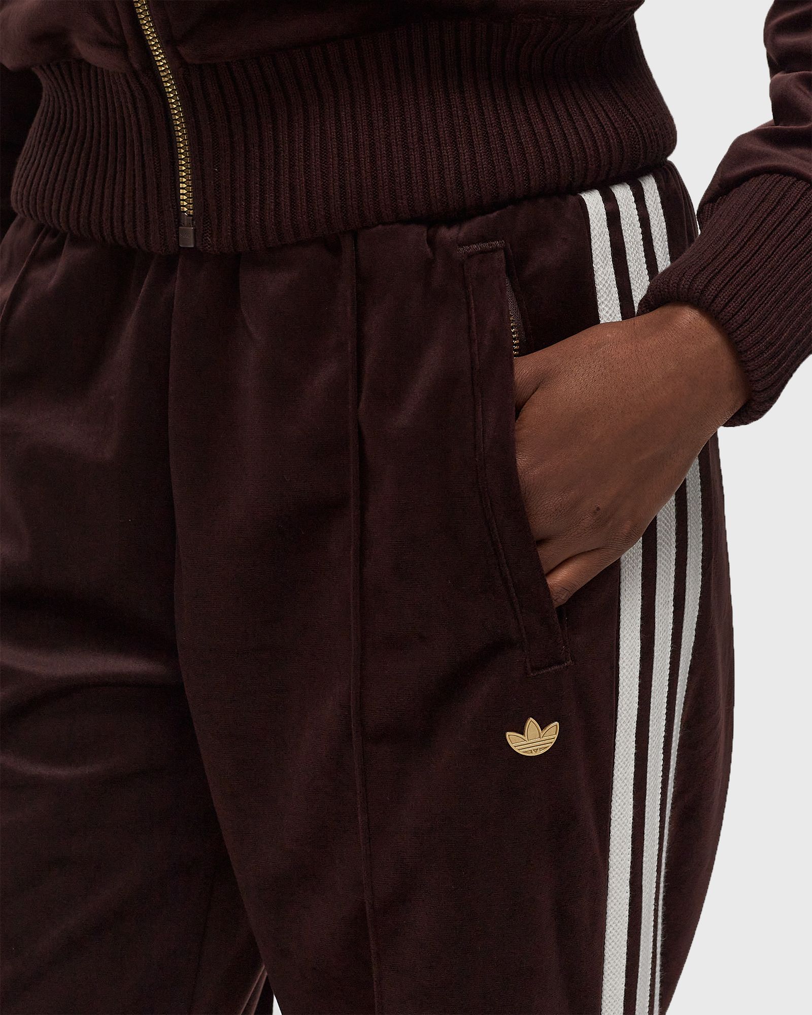 WMNS VELVET TRACK PANTS