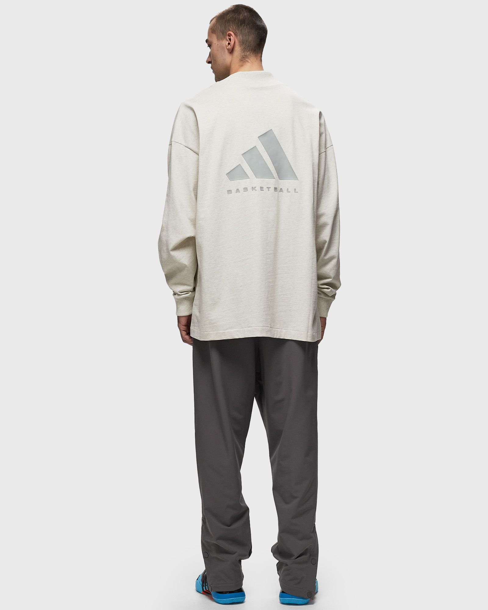 ONE BASKETBALL L/S TEE