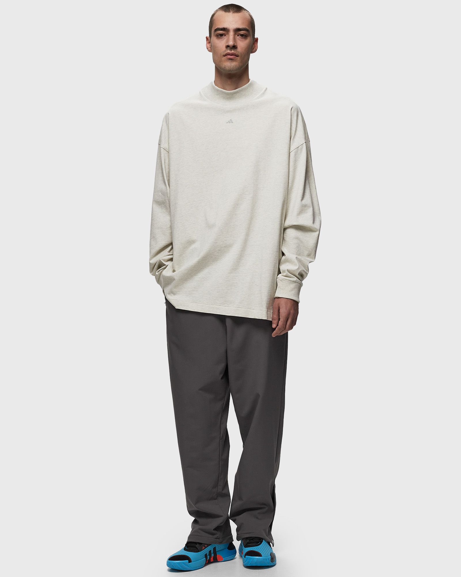 ONE BASKETBALL L/S TEE