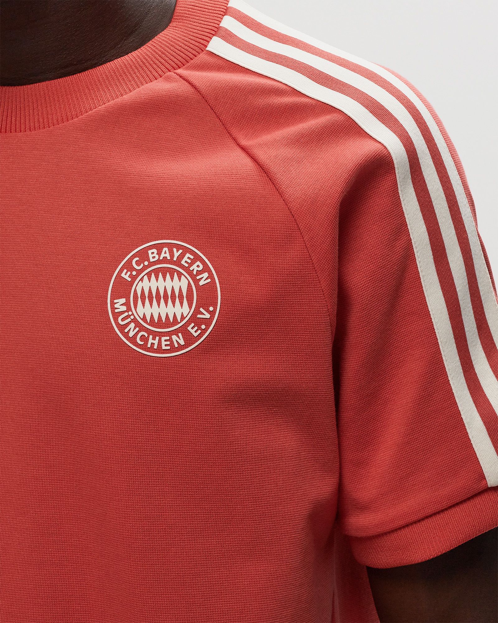 FC BAYERN ADICOLOR CLASSICS 3-STREIFEN TEE