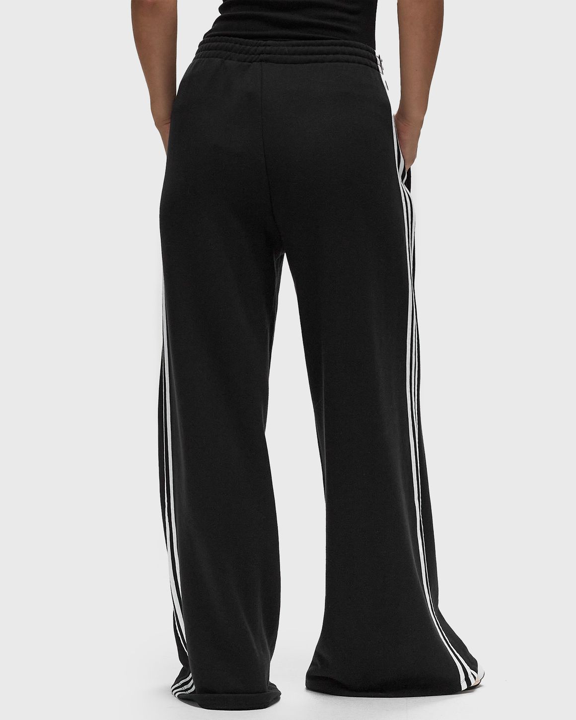 ★ADIDAS★Originals 3S Wide Leg Pants Black IY7255 ワイド WMNS) adidas 3-Stripes Loose French Terry Wide Leg Joggers