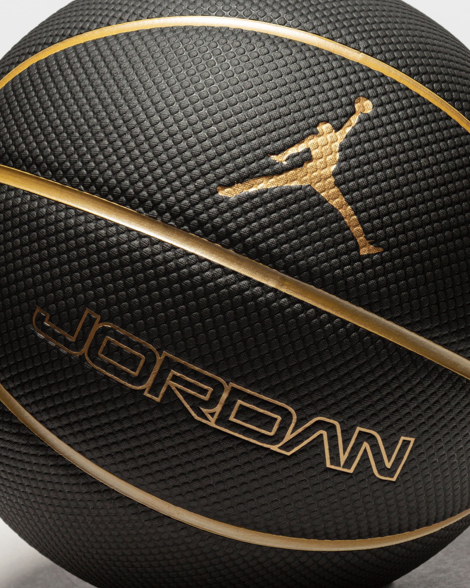 JORDAN LEGACY 8P BASKETBALL