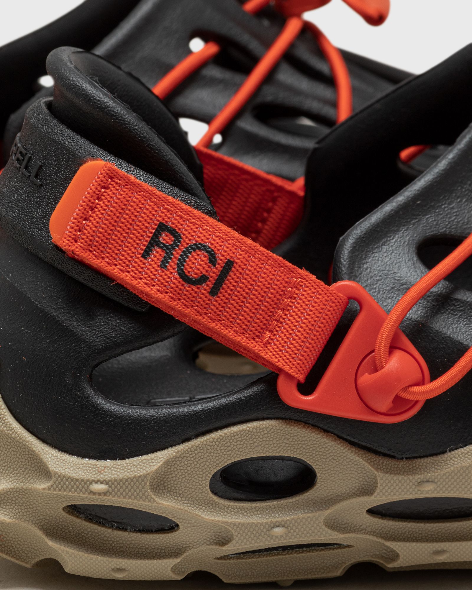 HYDRO MOC AT CAGE SE X RCI