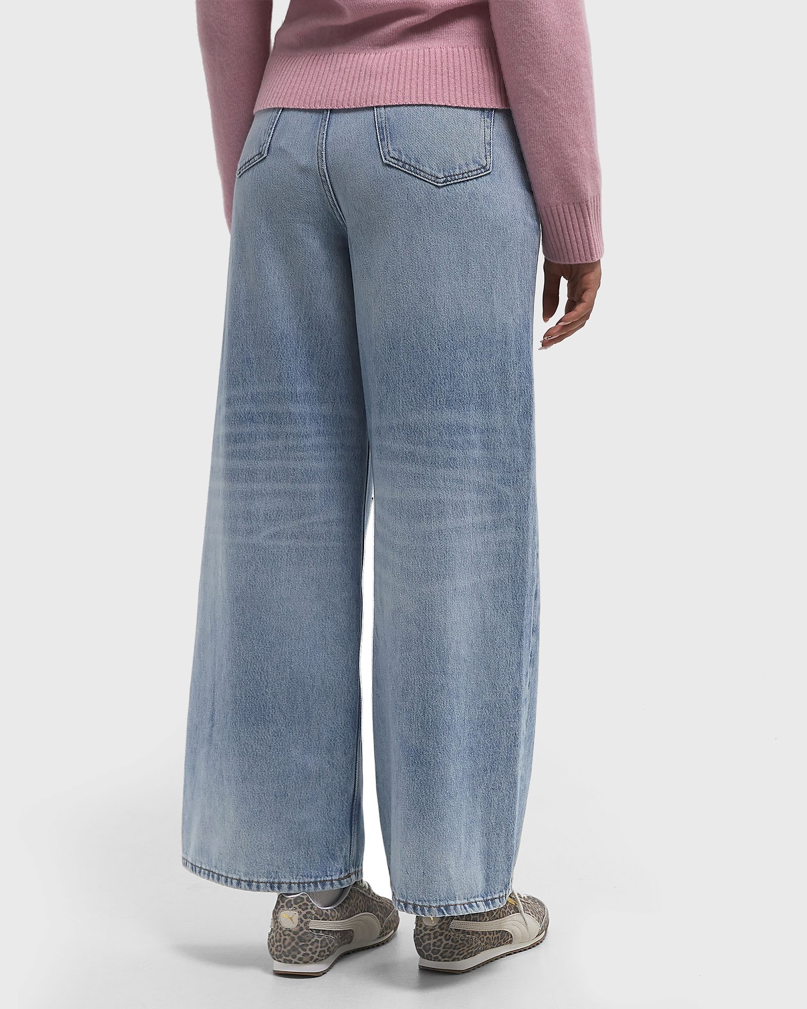 Soft Rigid Denim Baggy Jeans
