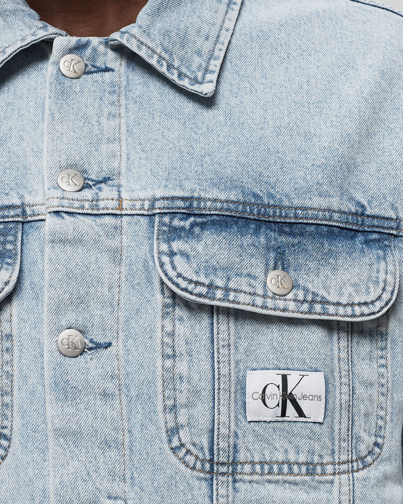 REGULAR 90'S DENIM JACKET