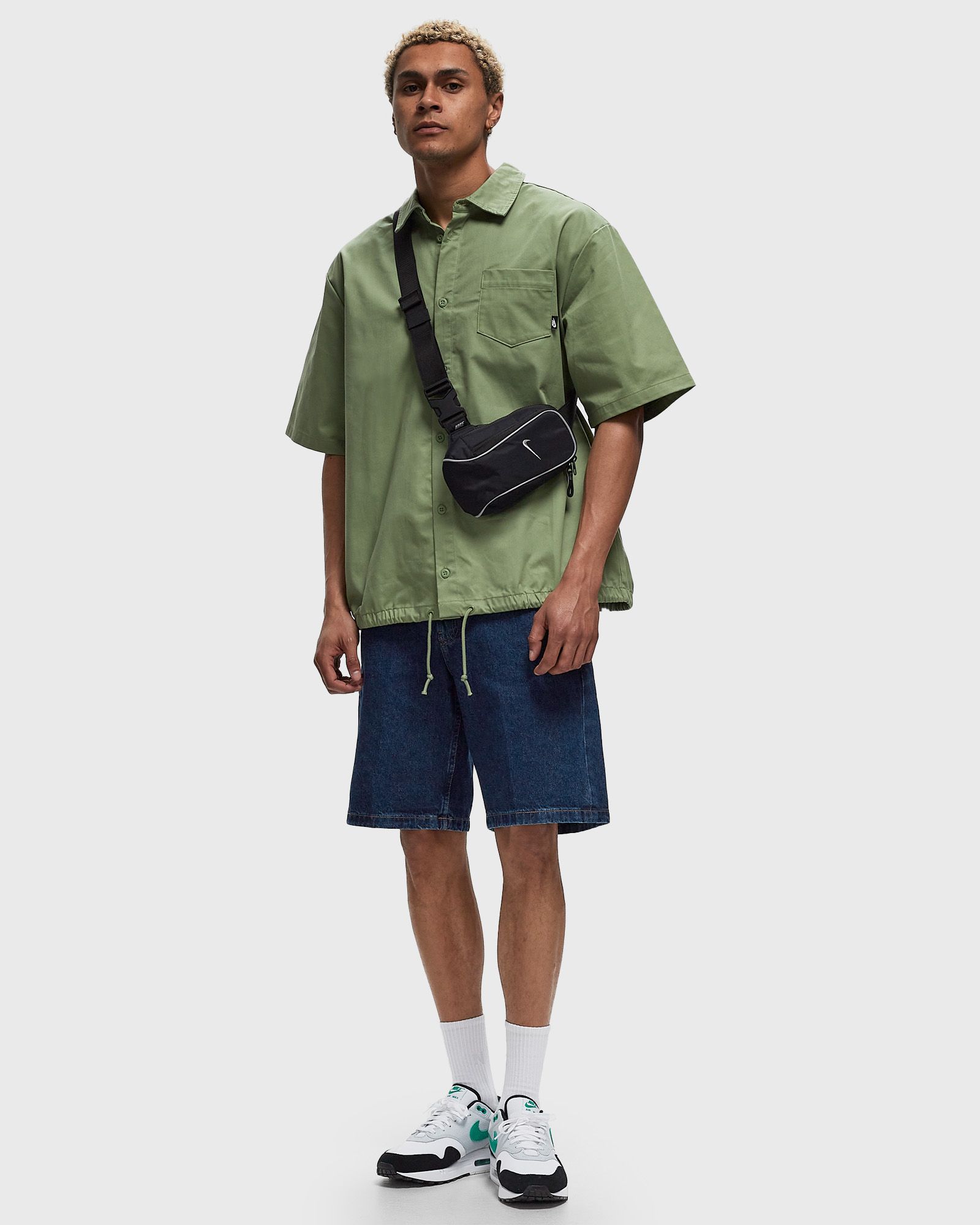 TAILORED DENIM SHORT