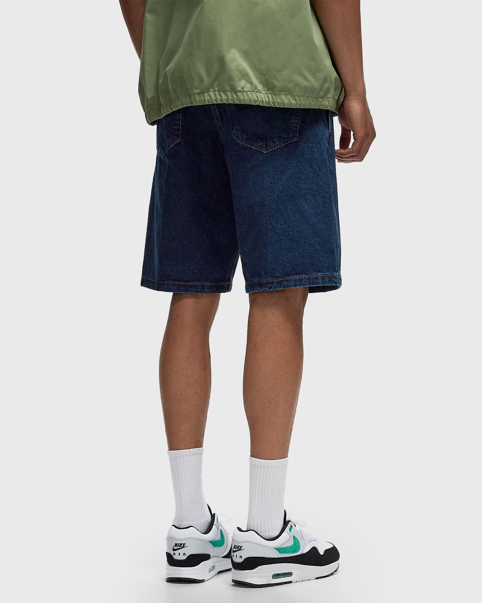 TAILORED DENIM SHORT