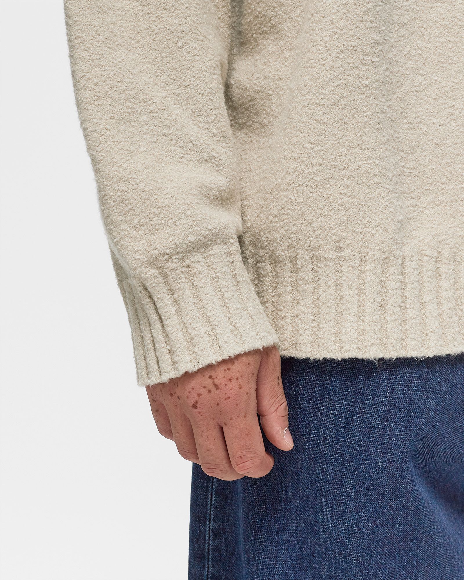 BOUCLE BOXY SWEATER