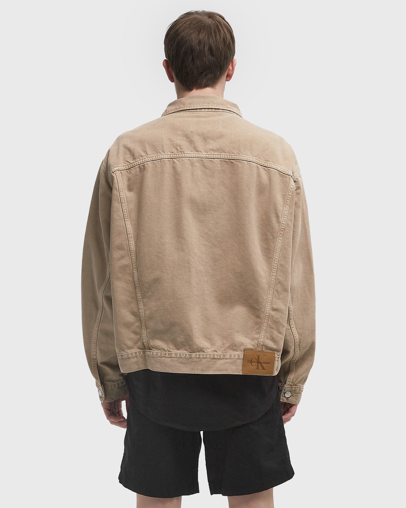 MINIMAL TRUCKER JACKET