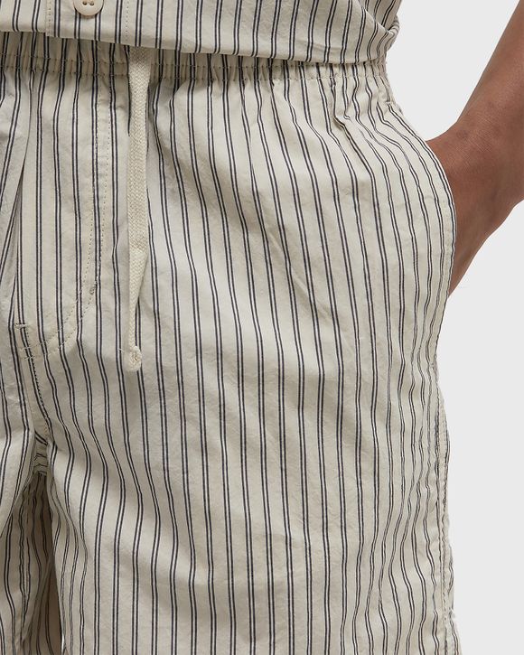 PULL-ON SHORT