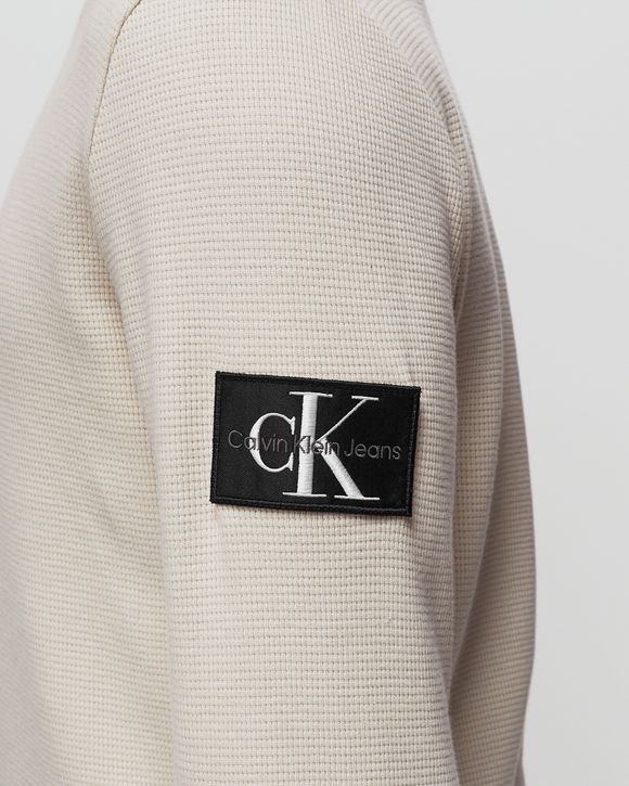 Calvin Klein Jeans BADGE WAFFLE LS TEE White | BSTN Store | Rundhalsshirts