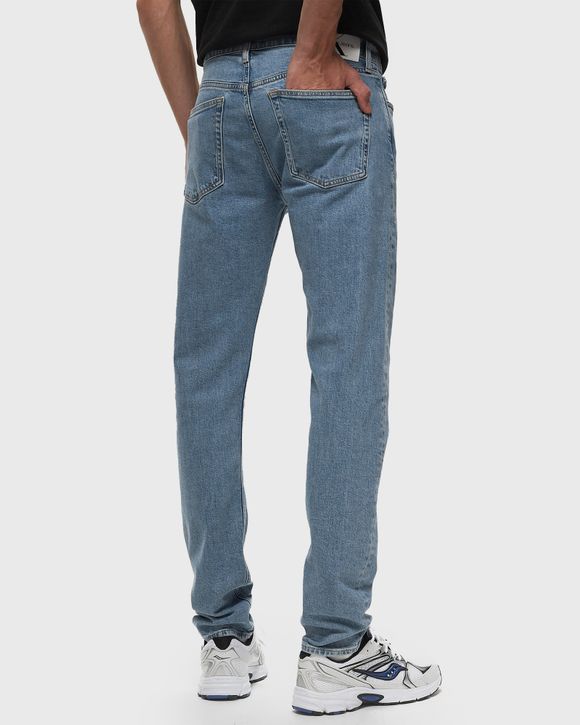 SLIM TAPER
