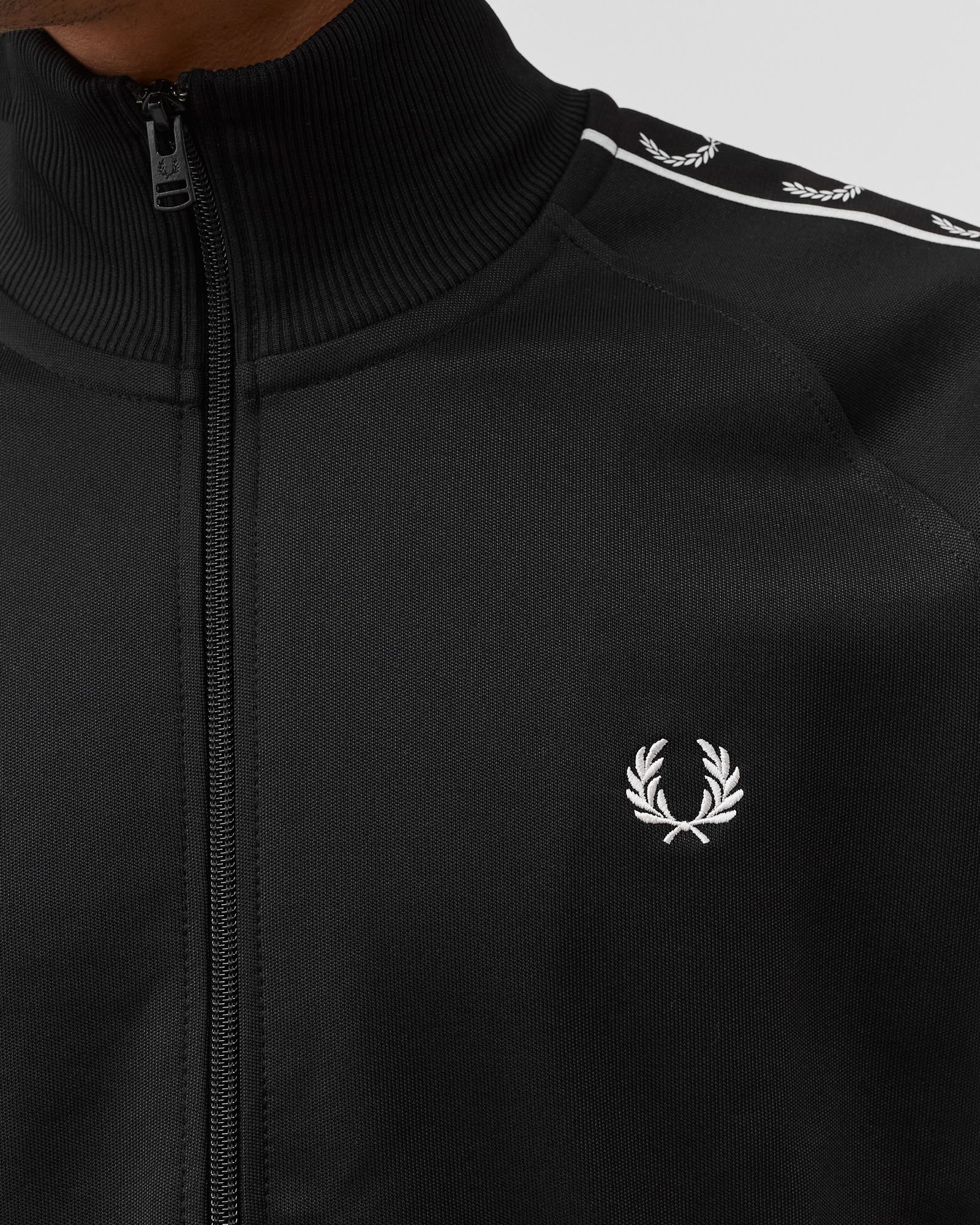 SEASONAL TAPED TRACK JACKET