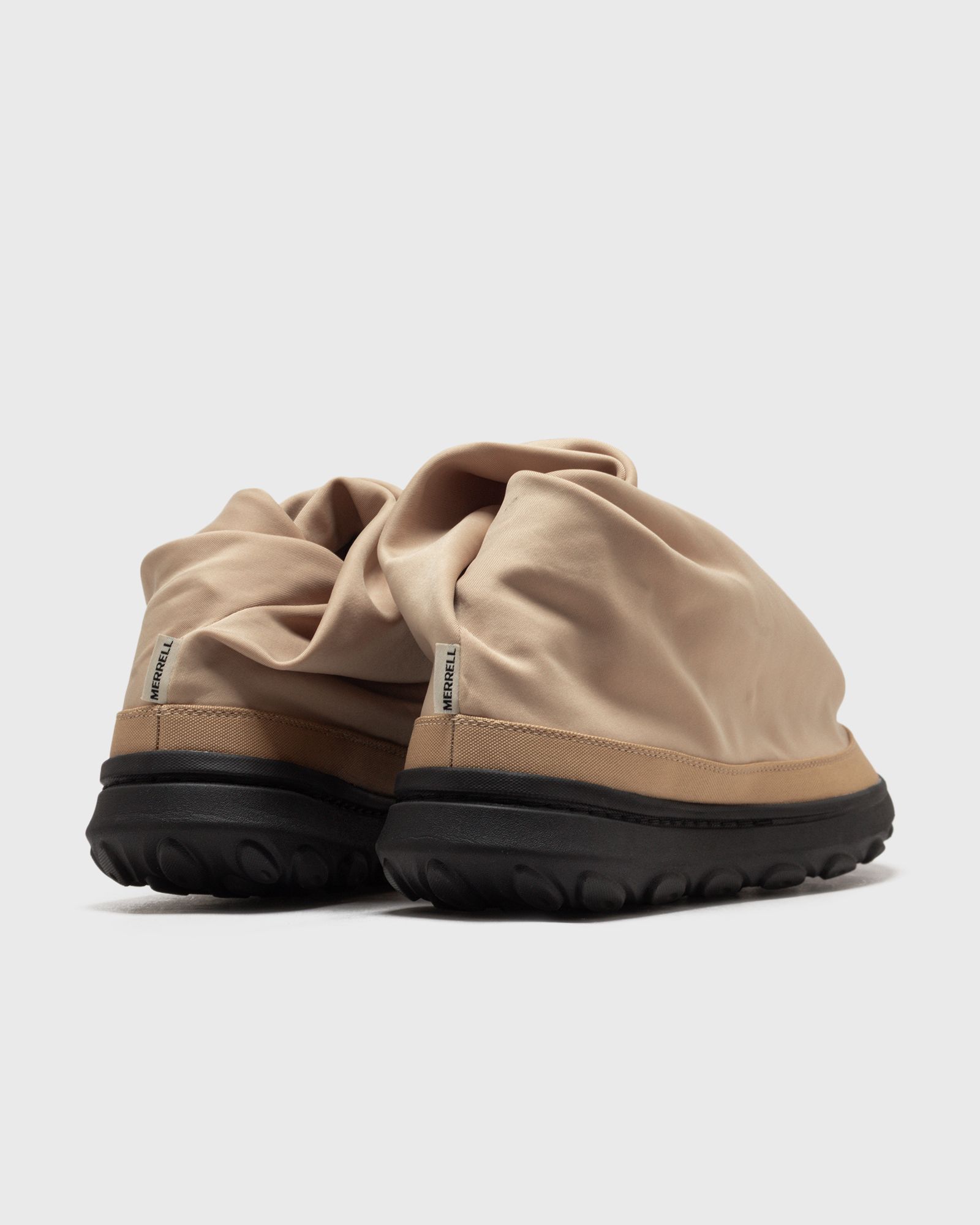 HUT MOC 2 SE X COTE ET CIEL