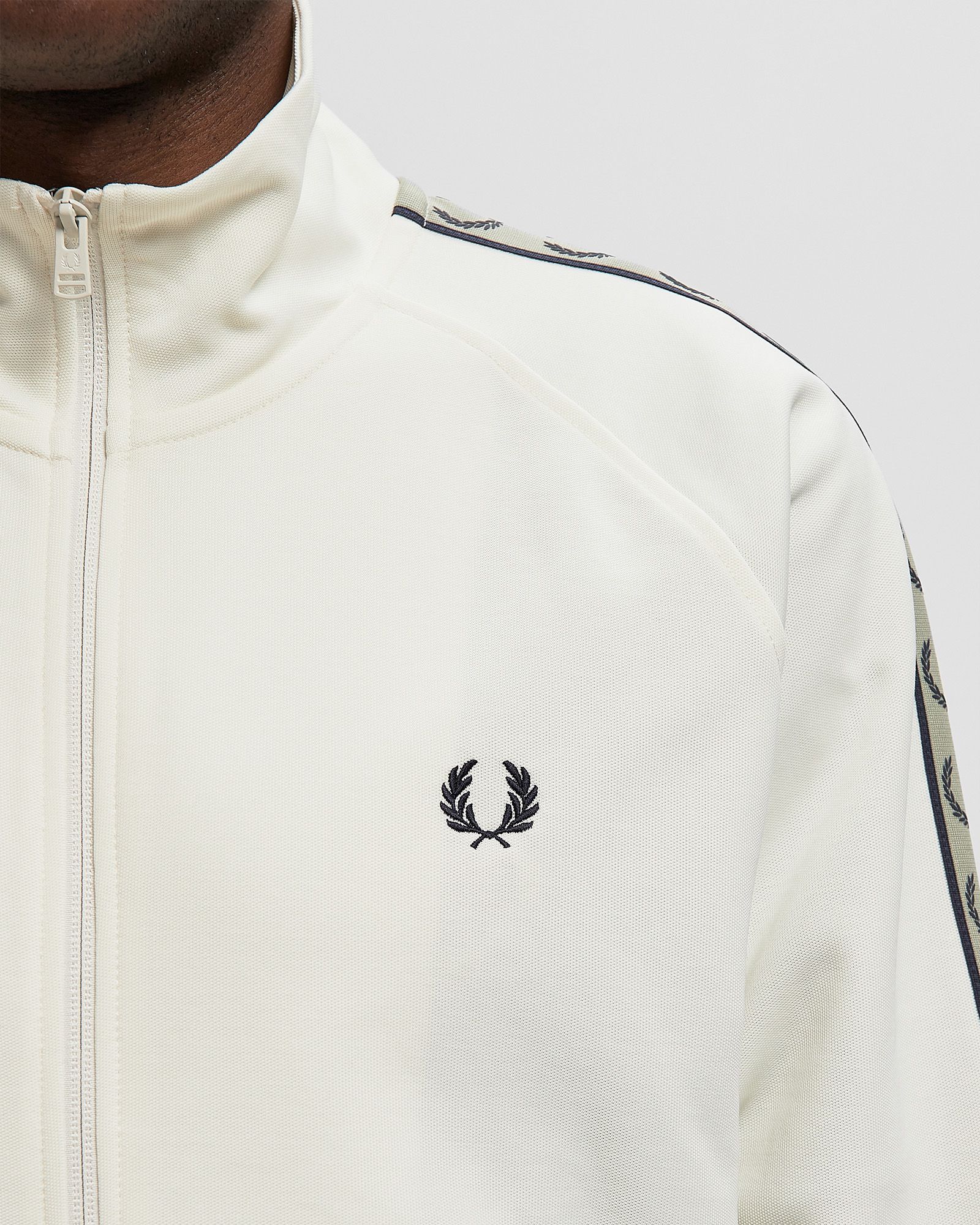 CONTRAST TAPE TRACK JACKET