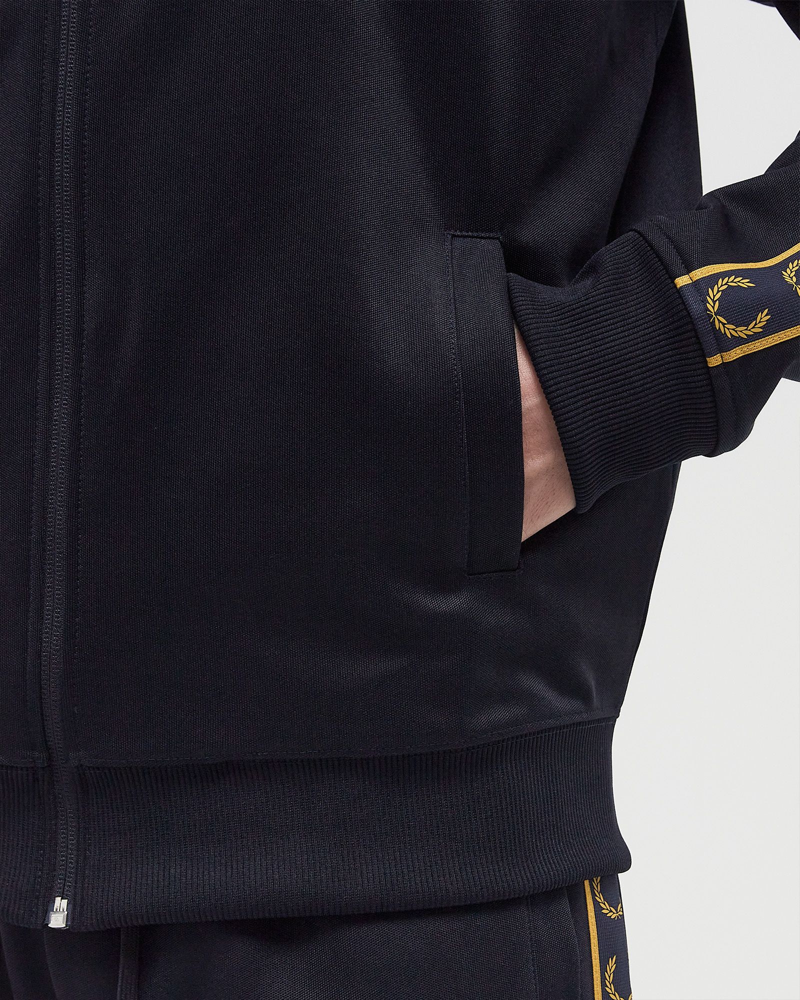 CONTRAST TAPE TRACK JACKET