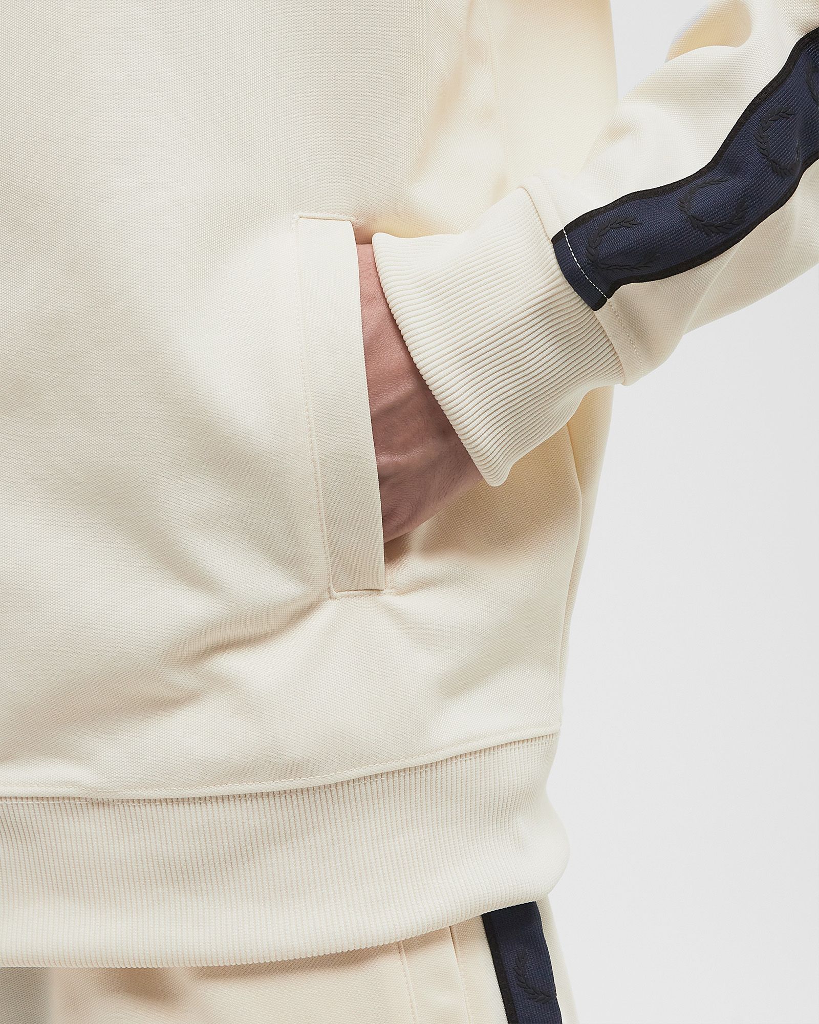 CONTRAST TAPE TRACK JACKET