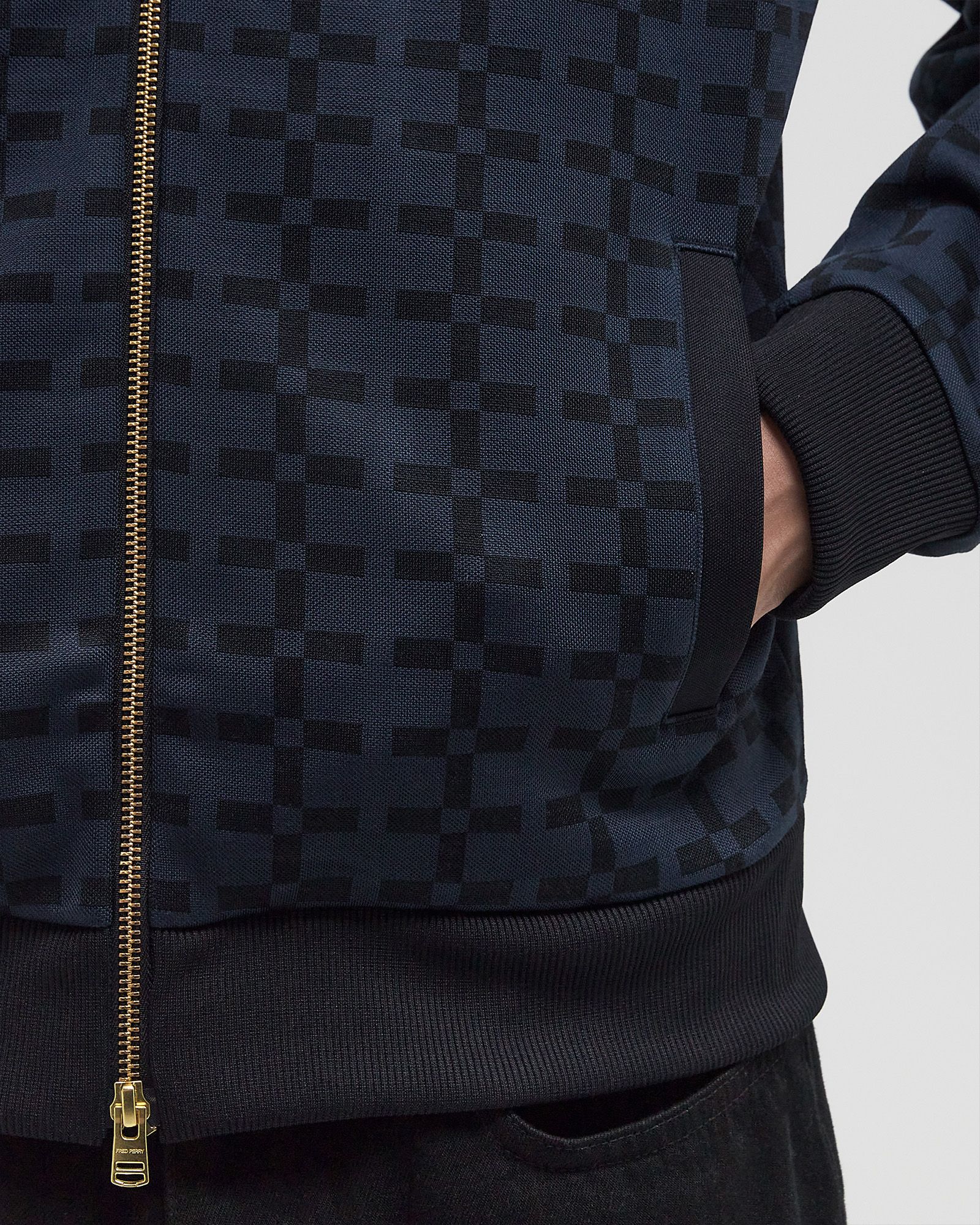 Fred Perry GEOMETRIC JACQUARD TRACK JKT Blue | BSTN Store