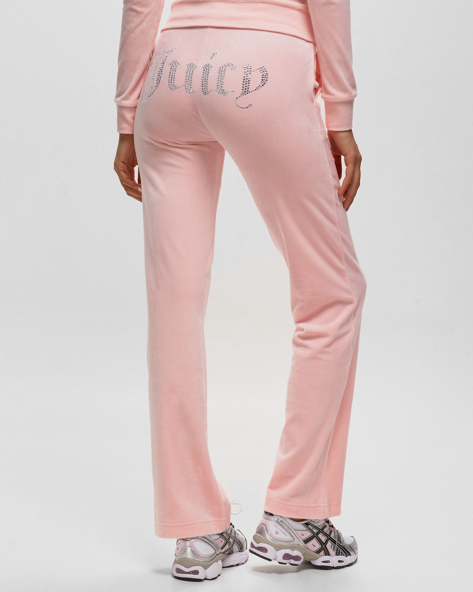 VELOUR TRACKPANT WITH HEART DIAMANTE