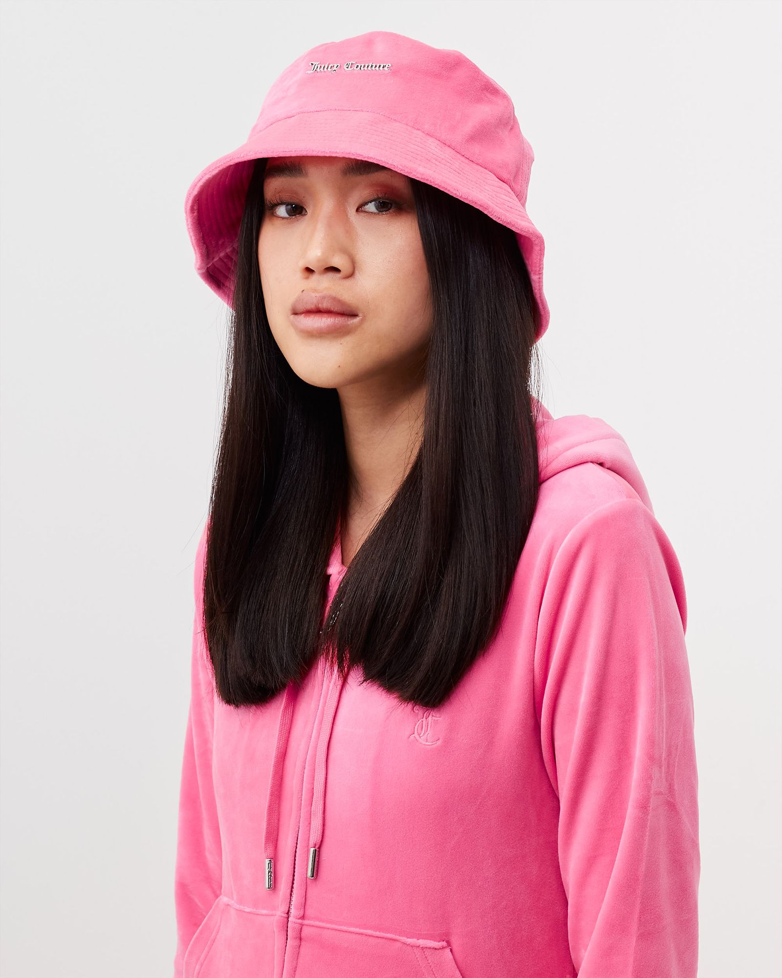 ELLIE VELOUR BUCKET HAT