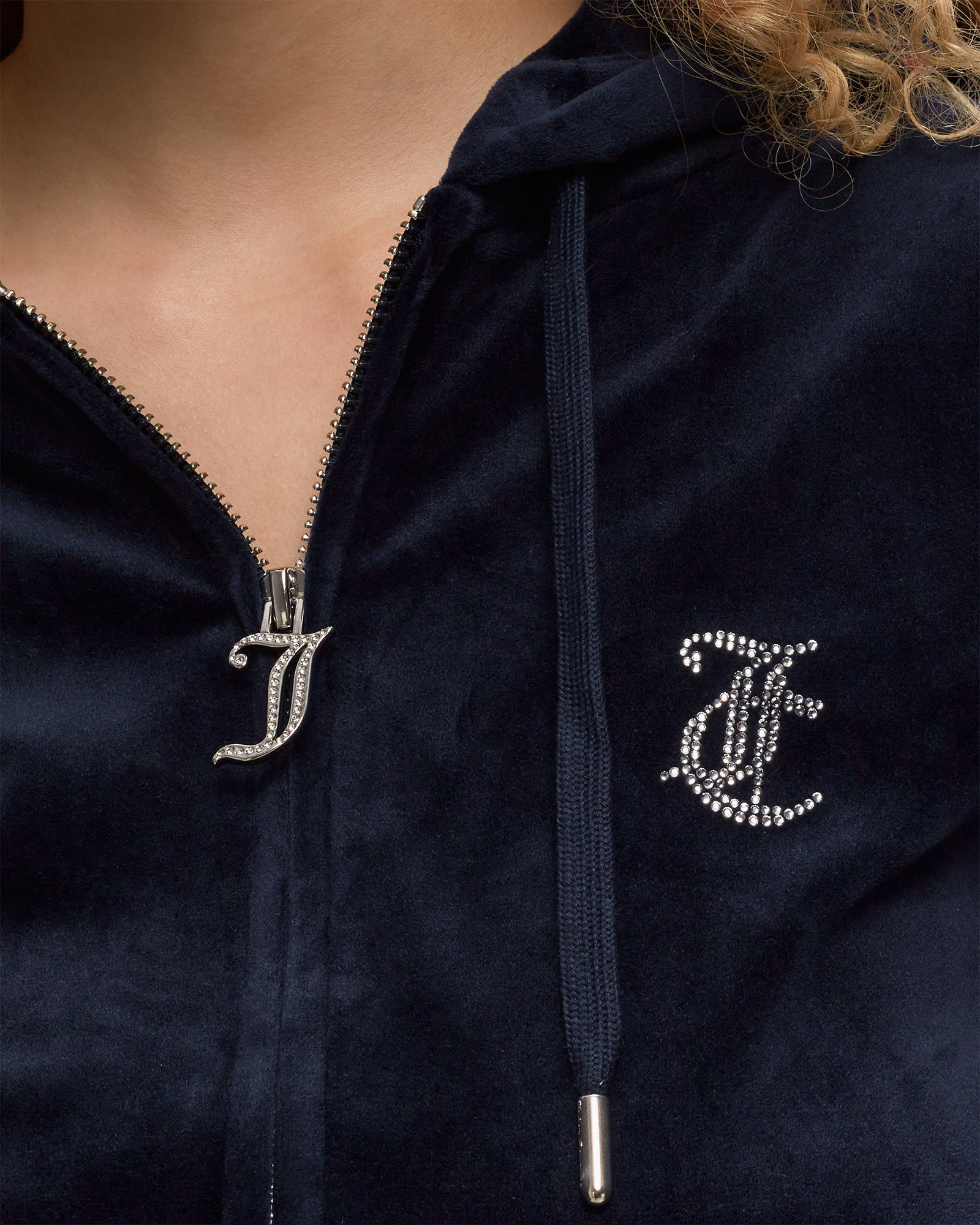 WMNS CLASSIC VELOUR HOODIE WITH DIAMANTE BRANDING