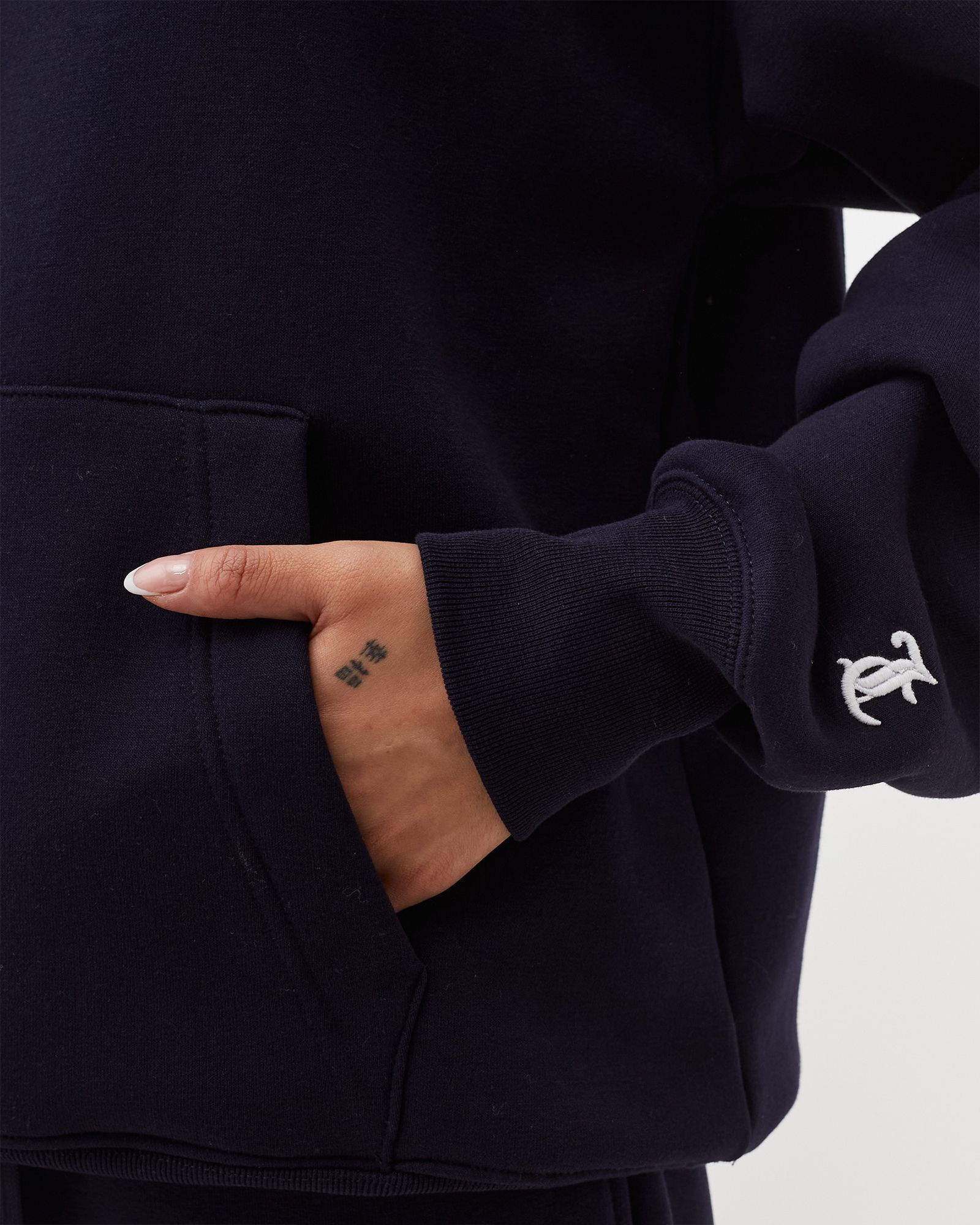 WMNS RECYCLED QUEENIE HOODIE