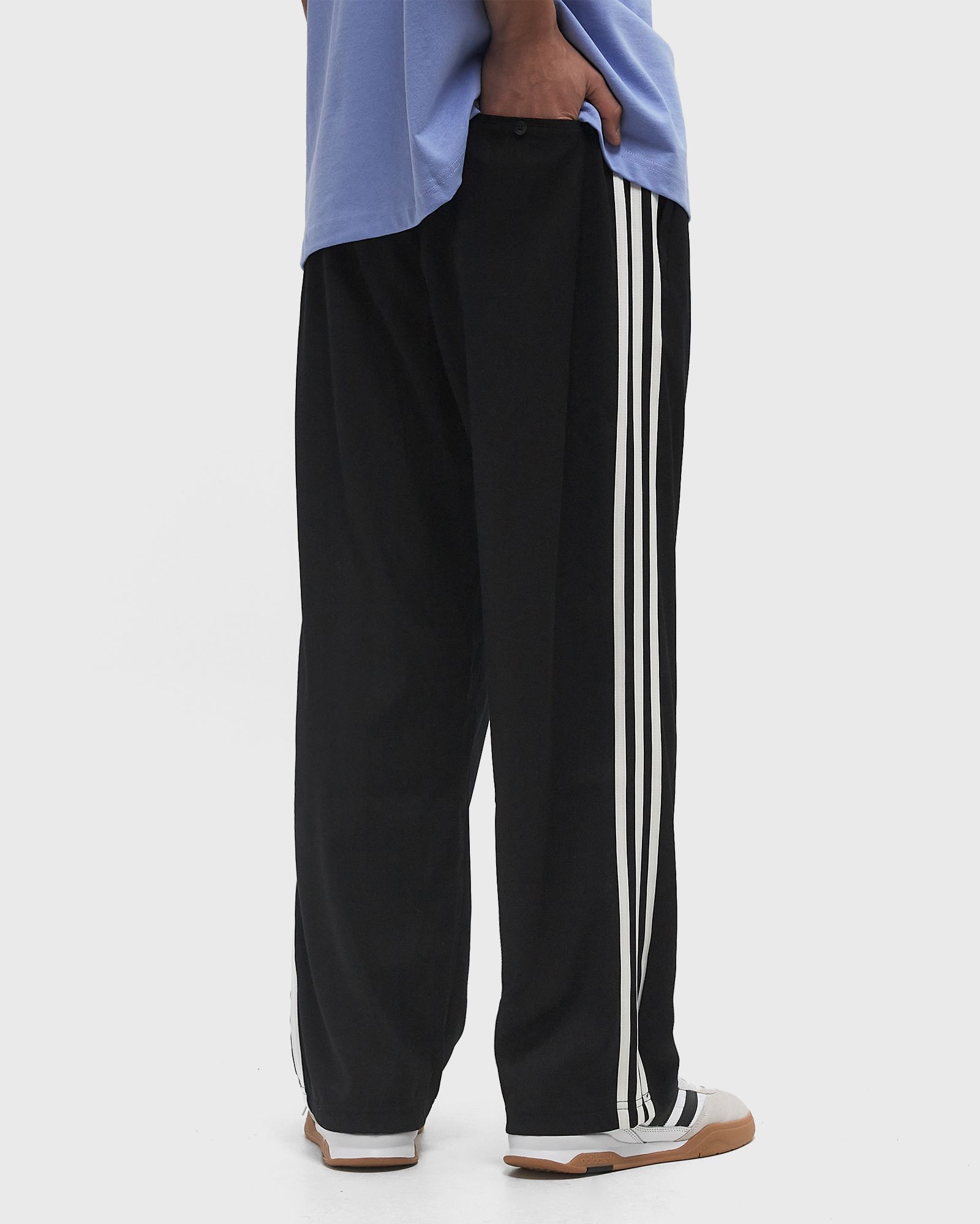 BAGGY TRACK PANT
