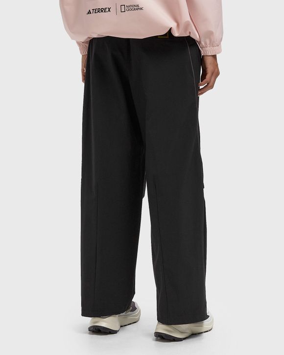 WMNS NAT GEO AEROREADY WOVEN PANTS