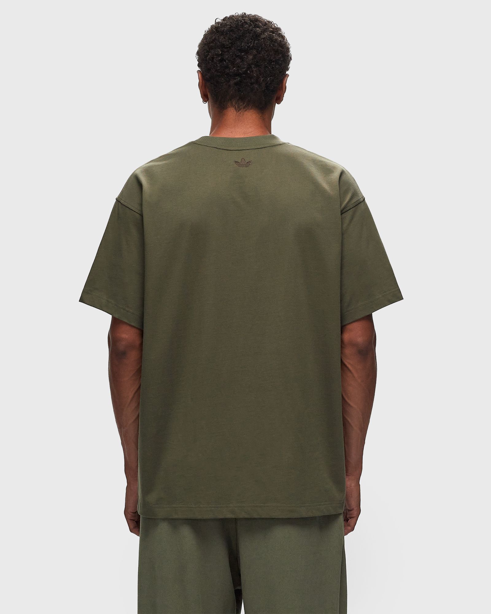 BSTN x FC BAYERN BASKETBALL GARDEN TEE