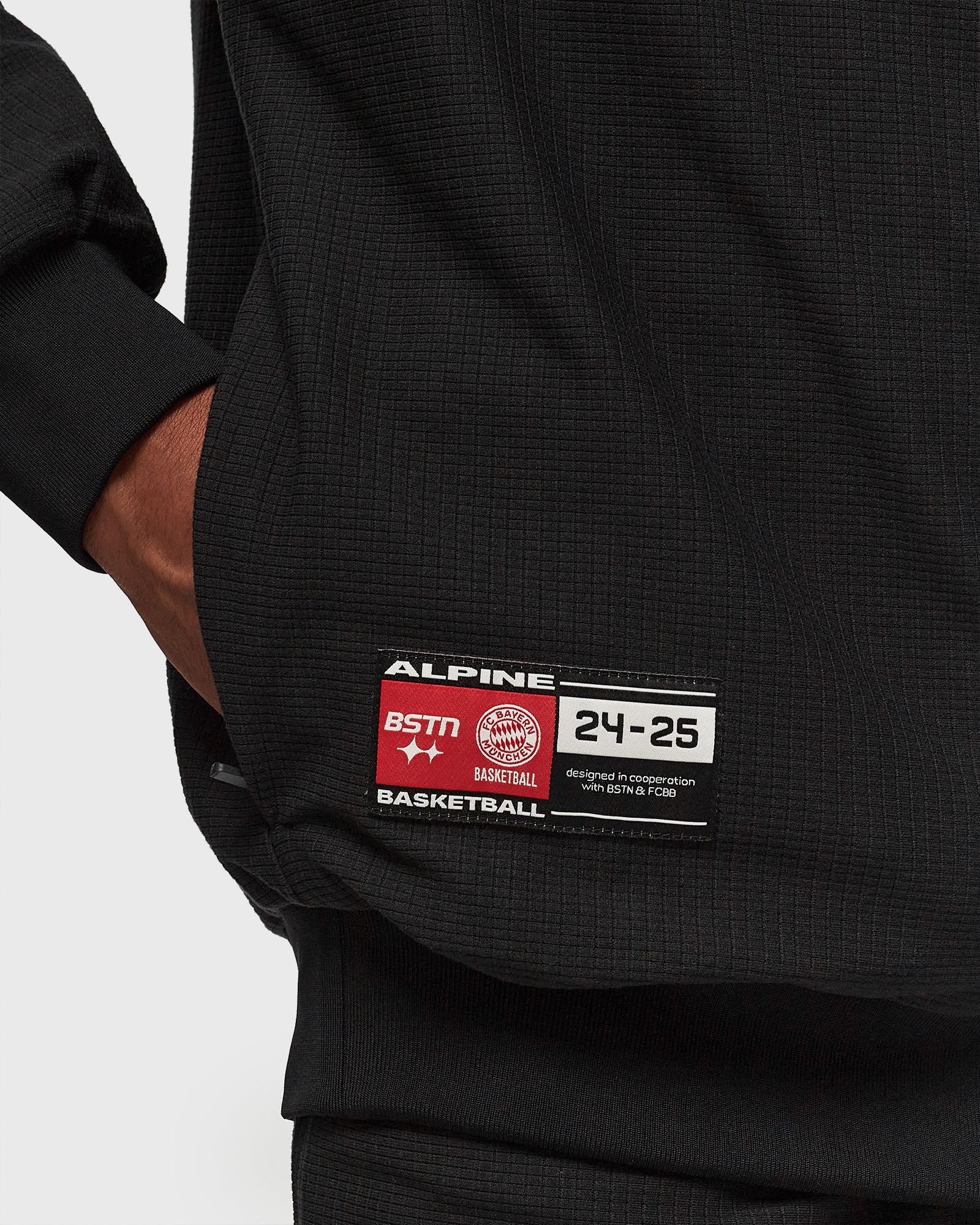 BSTN x FC BAYERN BASKETBALL GARDEN TRACKJACKET