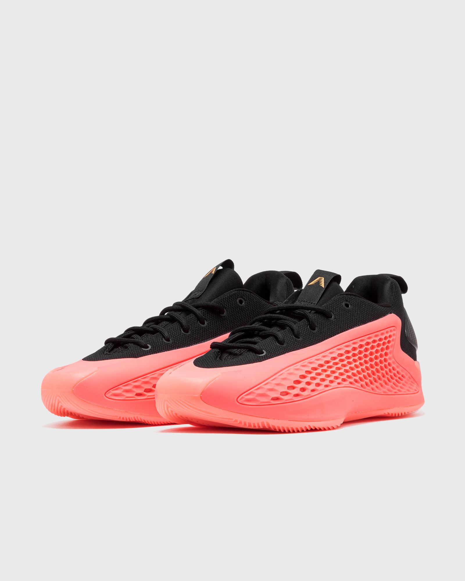 Anthony Edwards 1 Low