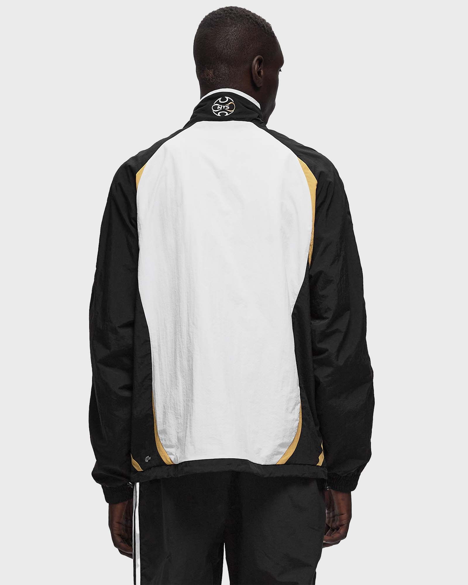 x NTS TG TRACKTOP