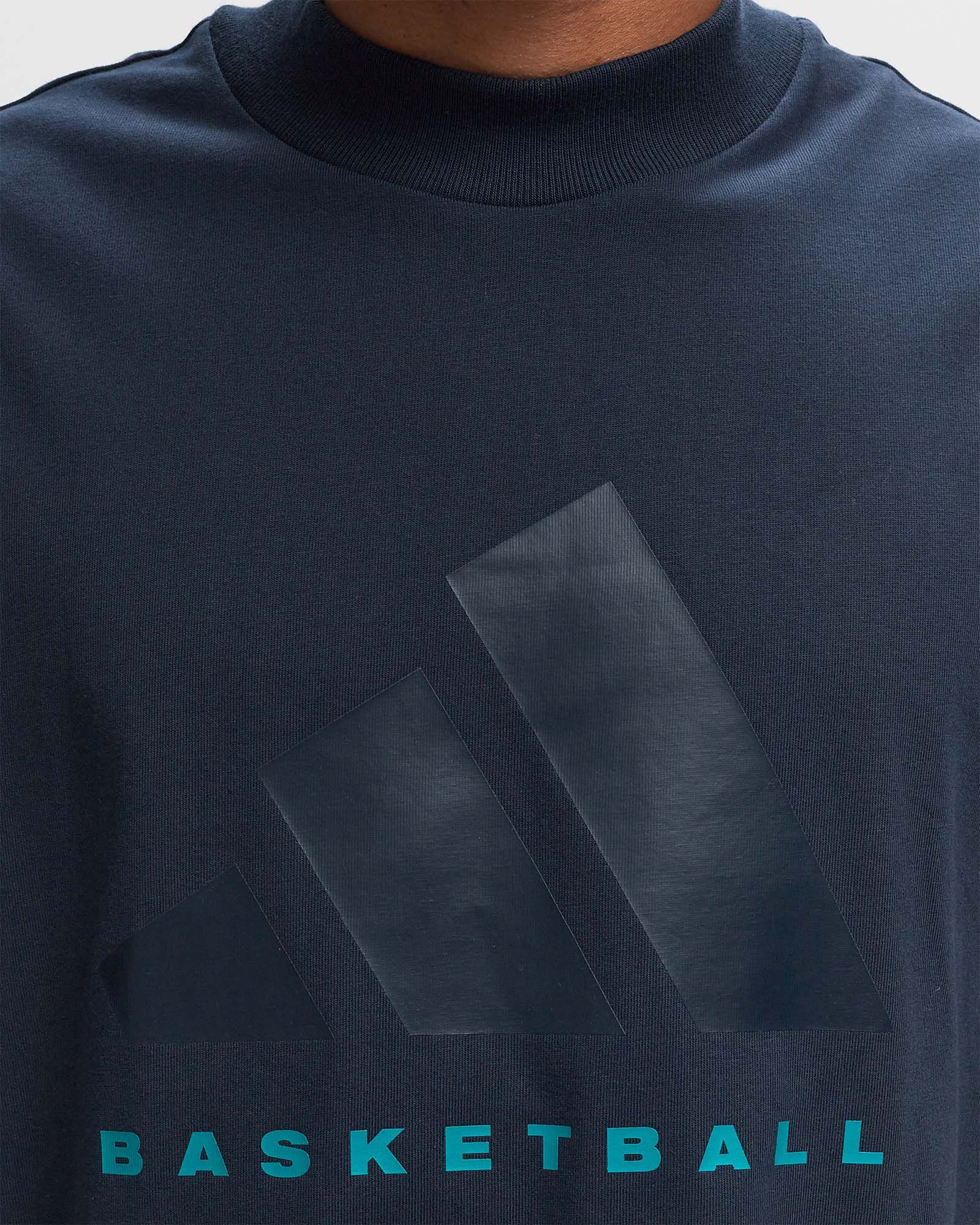 BASKETBALL SLEEVELESS TEE