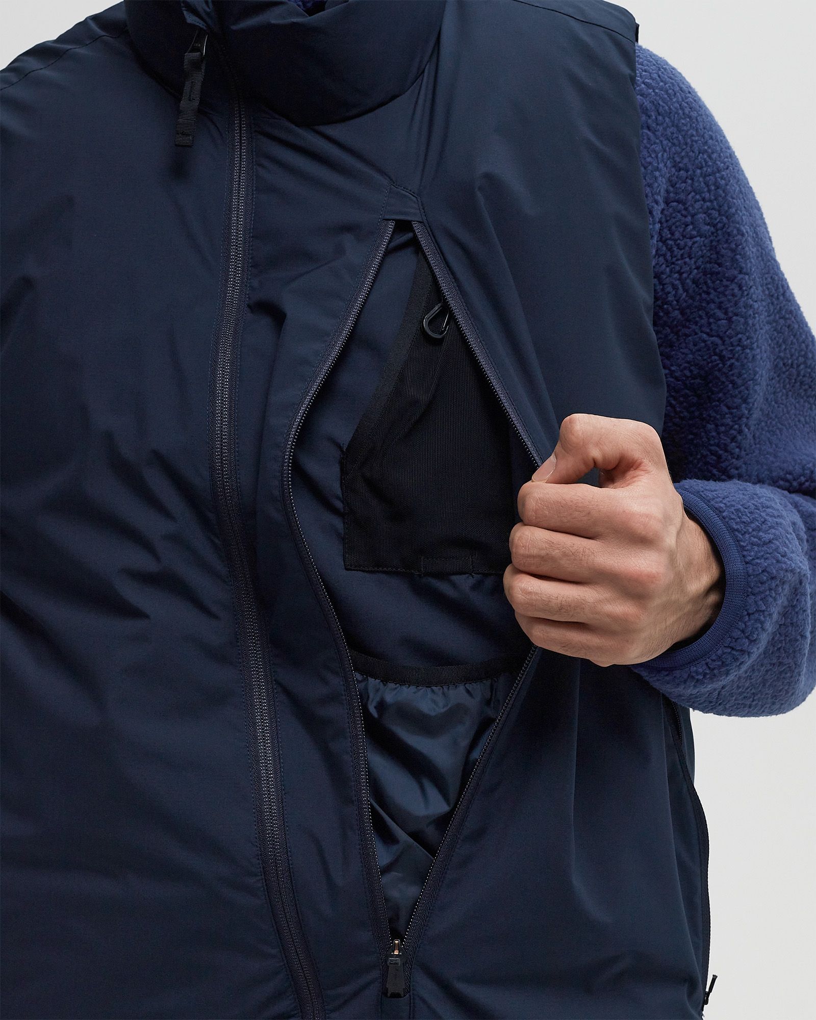 2L Lightweight Down Vest