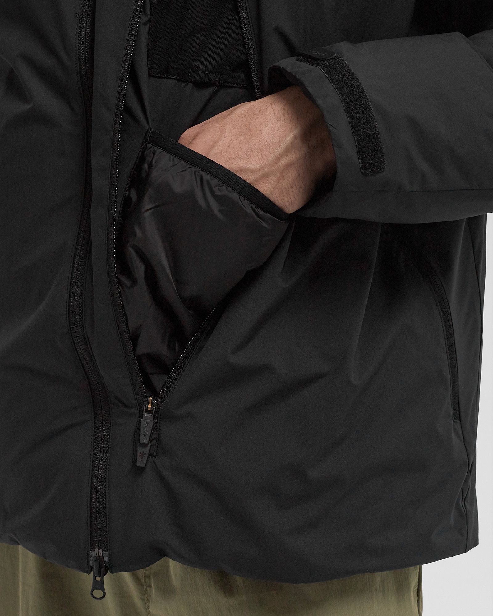 Snow Peak 2L Lightweight Down Jacket Black | BSTN Store