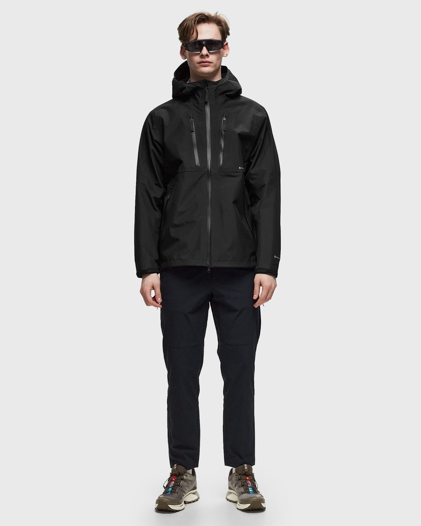 GORE-TEX RAIN JACKET