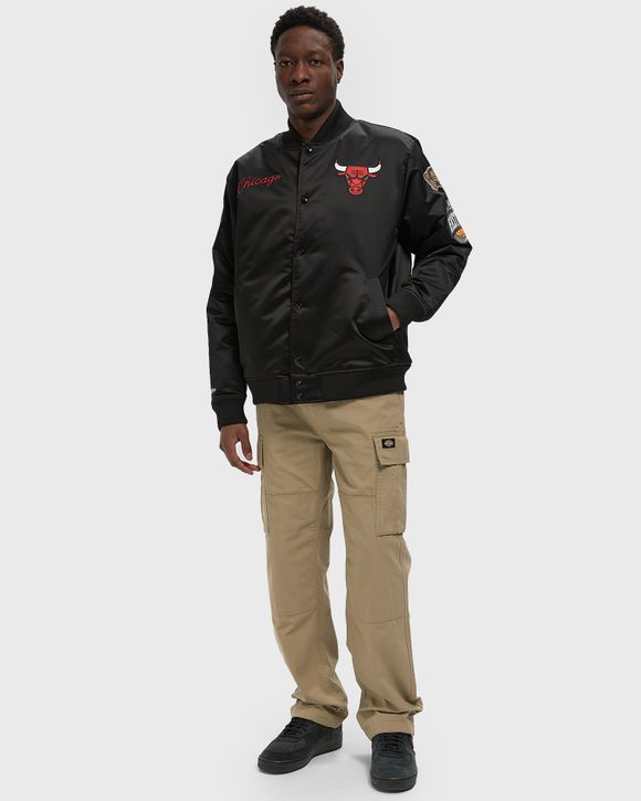 Thumbnail - NBA BLACKOUT HEAVYWEIGHT SATIN JACKET CHICAGO BULLS