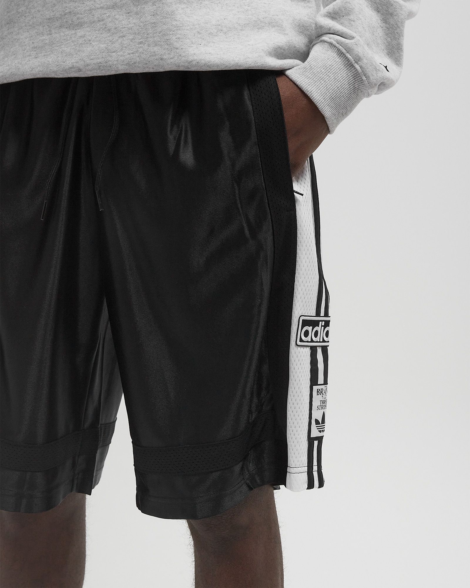 ADIBREAK SHORTS