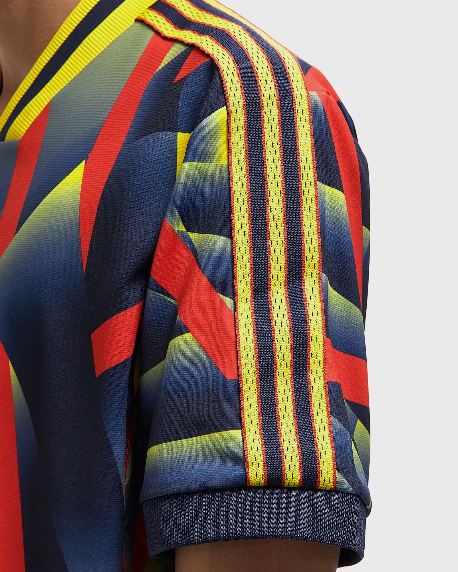 ARSENAL FC LF JERSEY