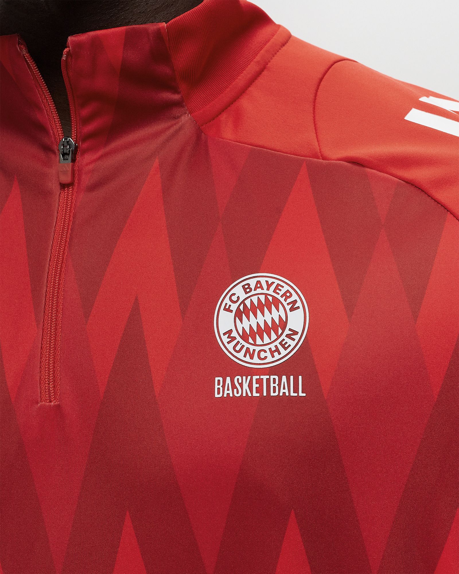 BSTN x FC BAYERN BASKETBALL Home & Away Shooter R